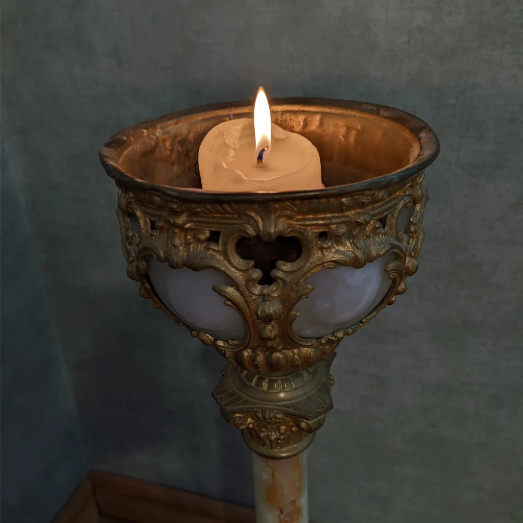 Лампа керосиновая или электрическая - основание из оникса и бронзы. Или подсвечник. Антикварное кашпо для цветов — изображение 7