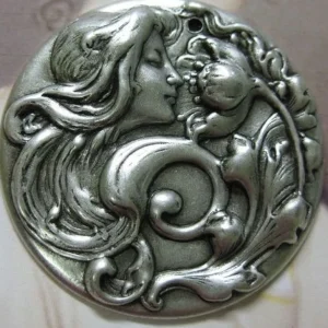 3D трехмерное сканирование антикварных предметов